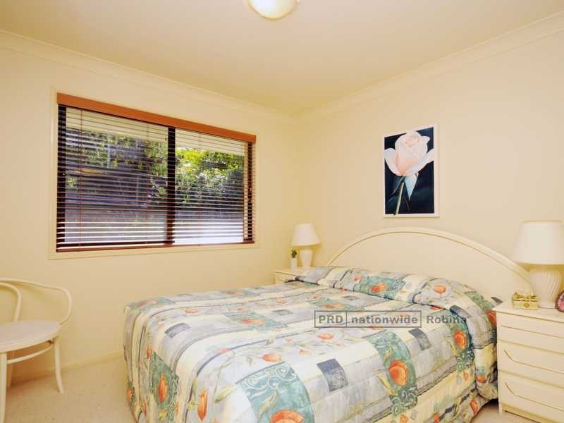 17 Mountain Ash Circuit, Robina QLD 4226