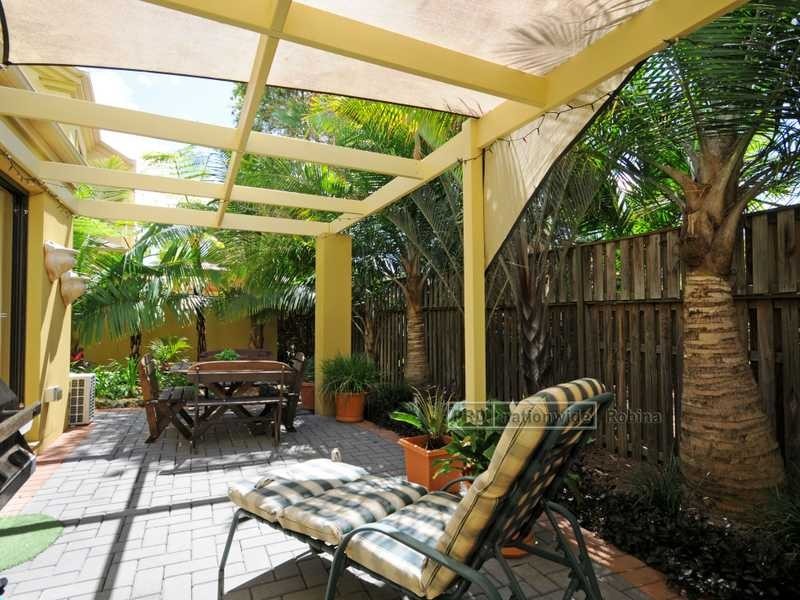 Unit 36/37 Paradise Springs Avenue, Robina QLD 4226