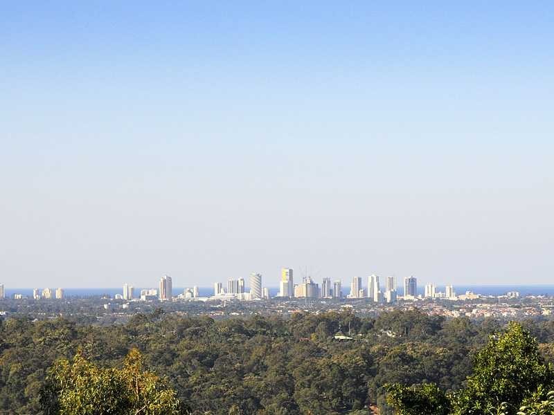 68 The Panorama, Tallai QLD 4213