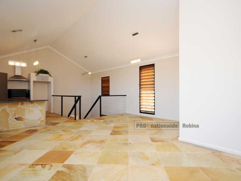 68 The Panorama, Tallai QLD 4213