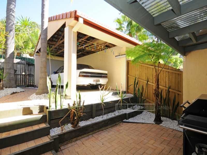 Unit 4/4 Sherwood Close, Mudgeeraba QLD 4213
