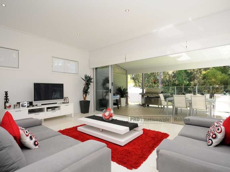 19 Auriga Court, Robina QLD 4226