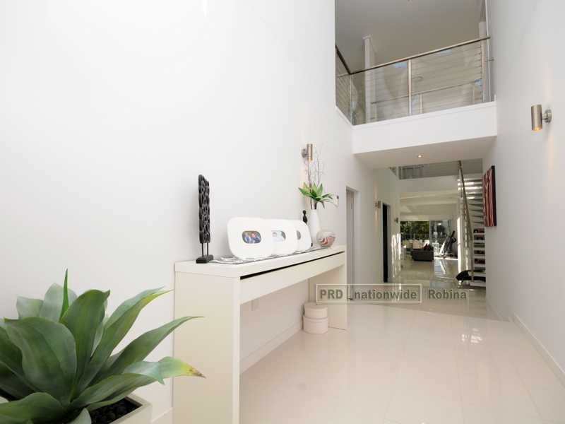 19 Auriga Court, Robina QLD 4226