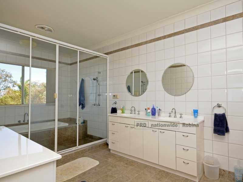 328 Chesterfield Drive, Bonogin QLD 4213