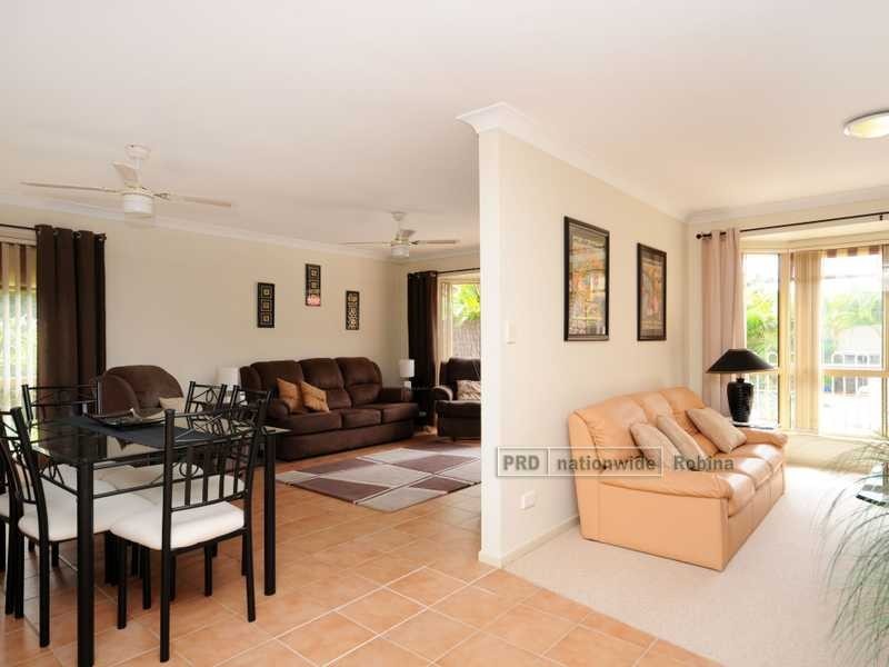 77 Lambor Drive, Mudgeeraba QLD 4213