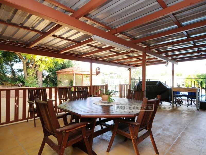12 Angus Court, Highland Park QLD 4211
