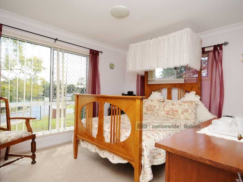 12 Angus Court, Highland Park QLD 4211