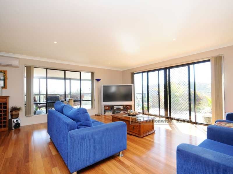 59 Sky Royal Terrace, Burleigh Heads QLD 4220