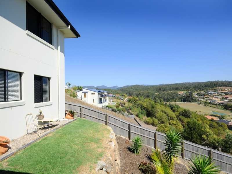 59 Sky Royal Terrace, Burleigh Heads QLD 4220