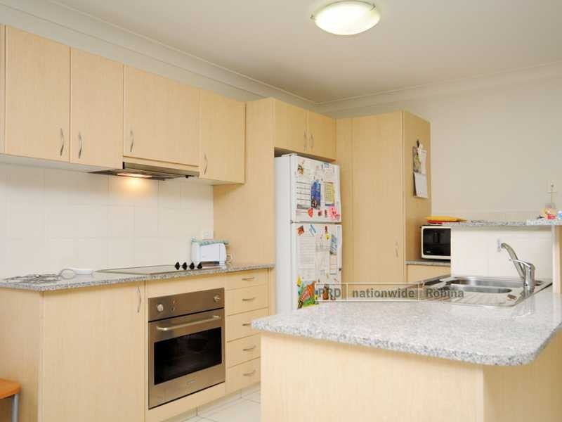 Unit 3/45 Hillridge Crescent, Varsity Lakes QLD 4227