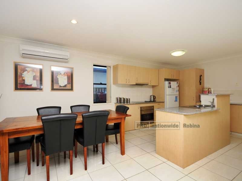 Unit 3/45 Hillridge Crescent, Varsity Lakes QLD 4227