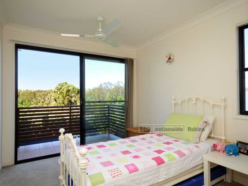 Unit 3/45 Hillridge Crescent, Varsity Lakes QLD 4227