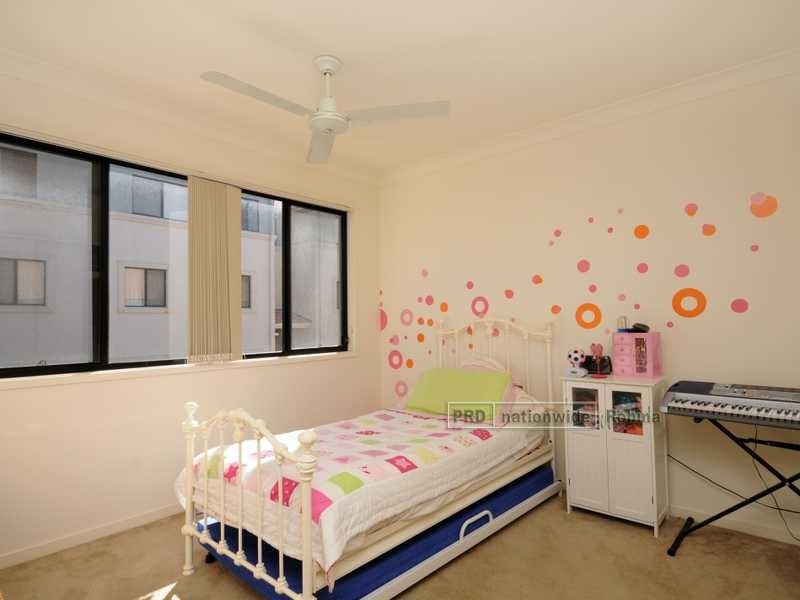 Unit 3/45 Hillridge Crescent, Varsity Lakes QLD 4227