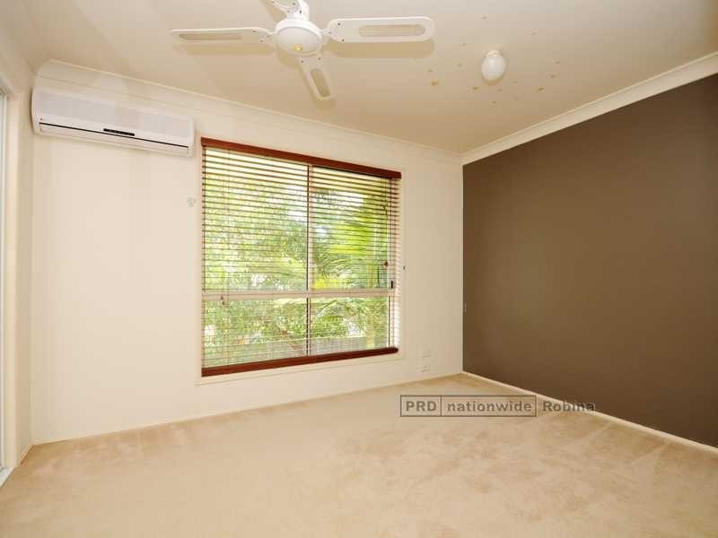 Unit 18/23 Thorngate Drive, Robina QLD 4226