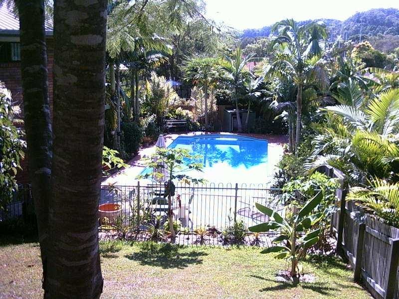 10 Hoffschildt Drive, Currumbin Waters QLD 4223