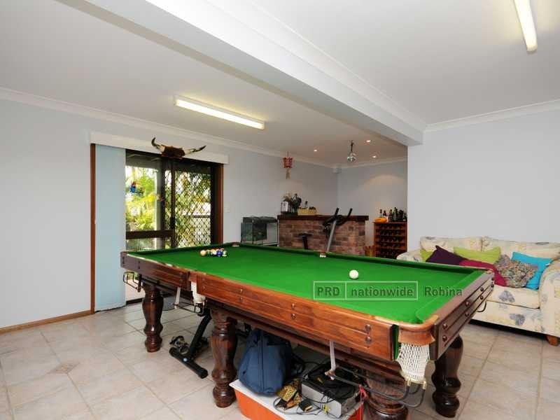 10 Hoffschildt Drive, Currumbin Waters QLD 4223