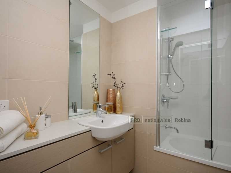 Unit 29/38 Riverwalk Avenue, Robina QLD 4226