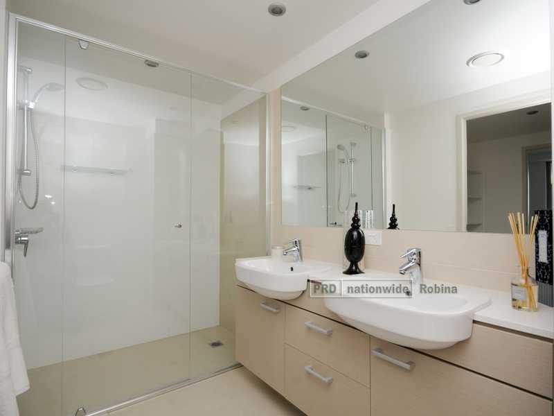 Unit 29/38 Riverwalk Avenue, Robina QLD 4226
