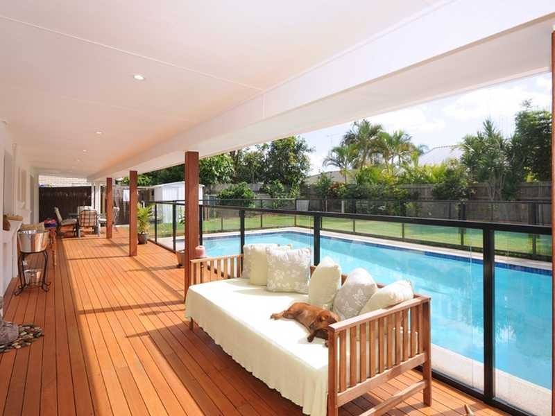 77 Burleigh Street, Burleigh Waters QLD 4220