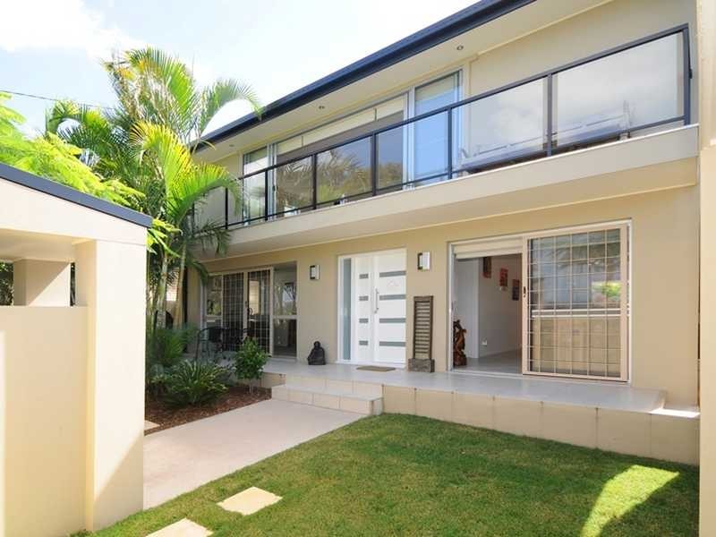 77 Burleigh Street, Burleigh Waters QLD 4220