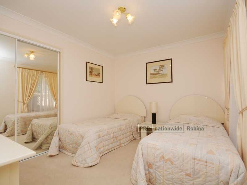 66 Concord Circuit, Robina QLD 4226