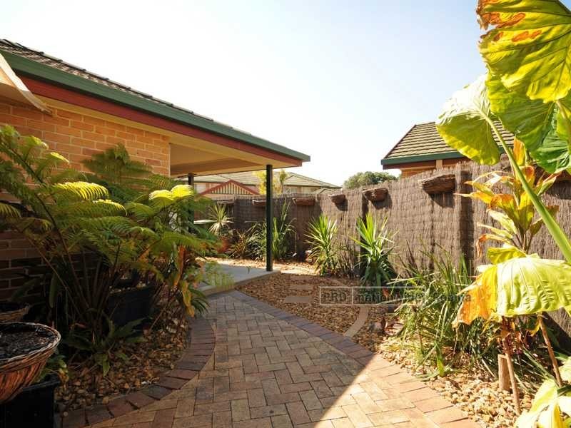 Unit 2/41 Beltana Way, Nerang QLD 4211