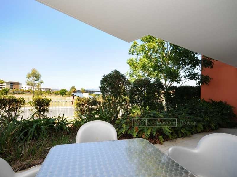 Unit 30/98 University Drive, Varsity Lakes QLD 4227