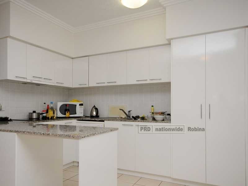 Unit 30/98 University Drive, Varsity Lakes QLD 4227