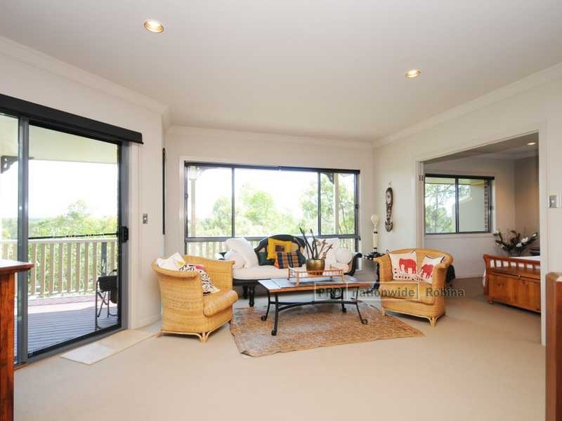 Unit 11/55 Paradise Springs Avenue, Robina QLD 4226