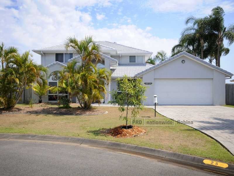 25 Tannah Court, Broadbeach Waters QLD 4218