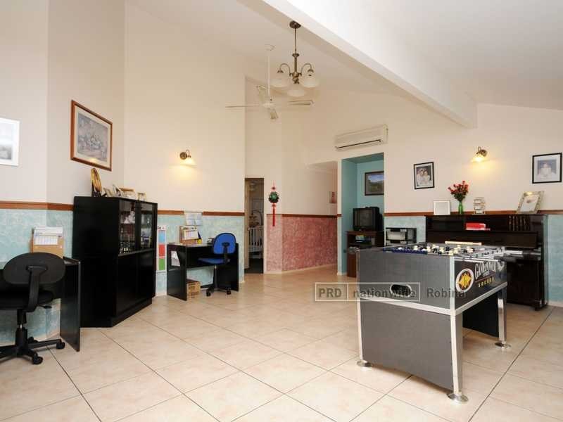 10 Columbine Way, Gaven QLD 4211