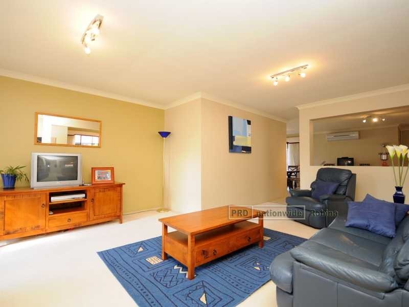 22 Goldwater Drive, Robina QLD 4226