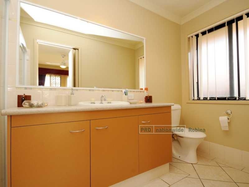 22 Goldwater Drive, Robina QLD 4226