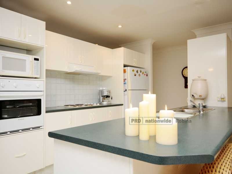 5 Cobb Court, Mudgeeraba QLD 4213