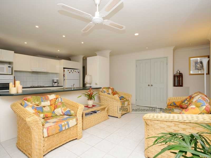 5 Cobb Court, Mudgeeraba QLD 4213