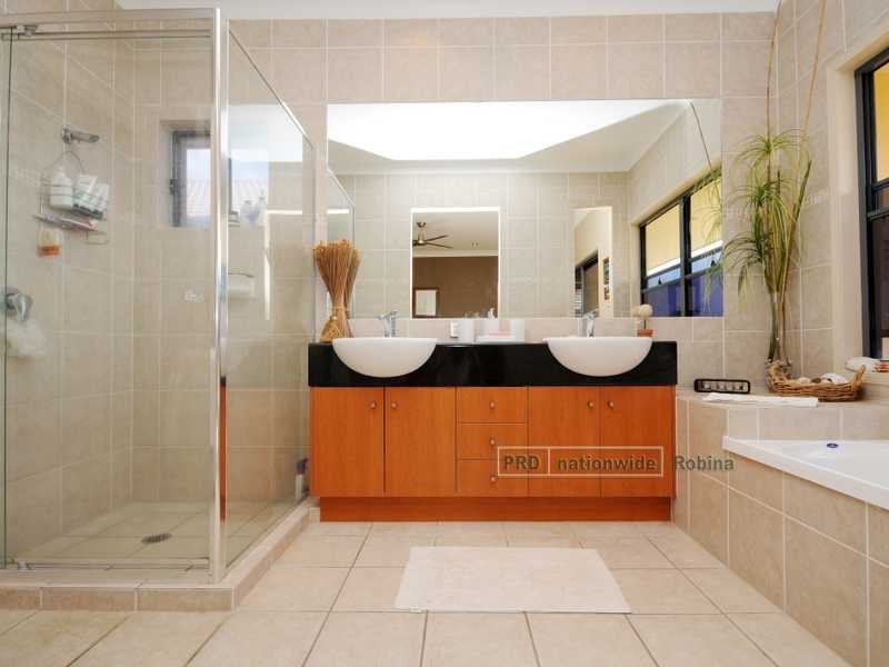 Unit 1/9 Kodiak Drive, Varsity Lakes QLD 4227