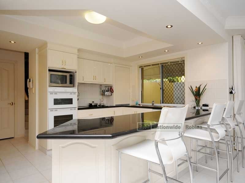50 Concord Circuit, Robina QLD 4226