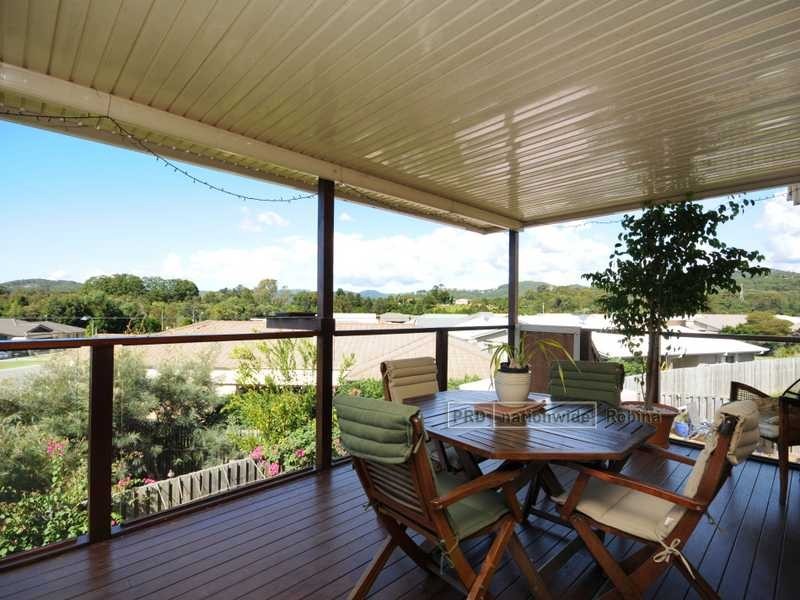 12 Mclachlan Avenue, Mudgeeraba QLD 4213