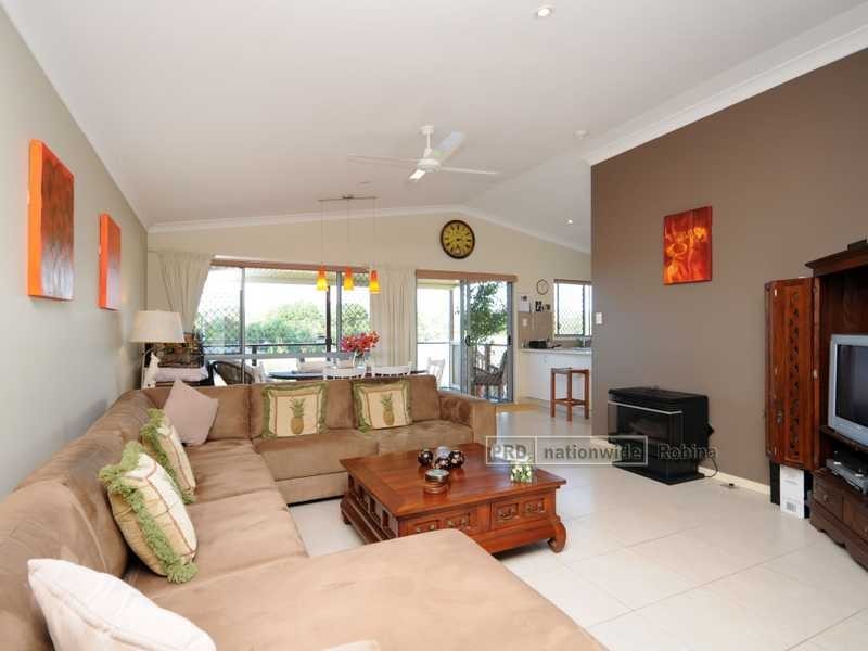 12 Mclachlan Avenue, Mudgeeraba QLD 4213