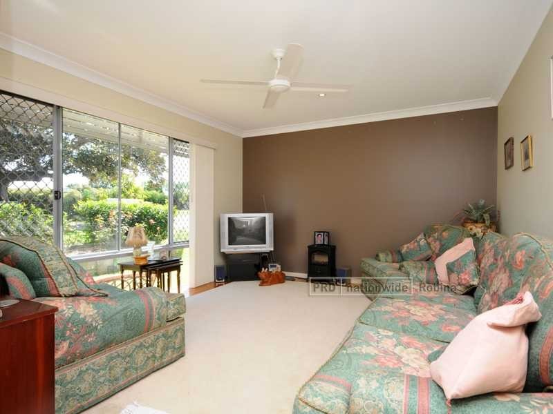 12 Mclachlan Avenue, Mudgeeraba QLD 4213