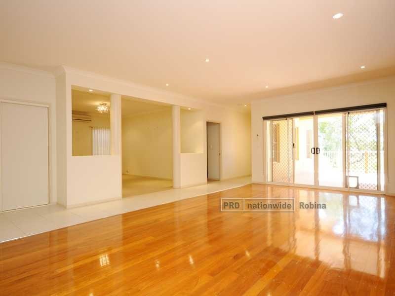 14 The Links, Robina QLD 4226