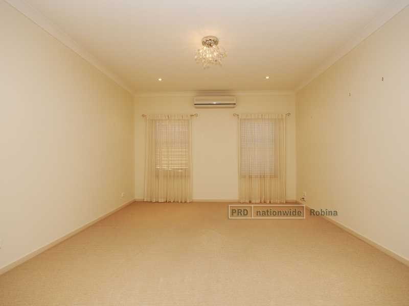 14 The Links, Robina QLD 4226