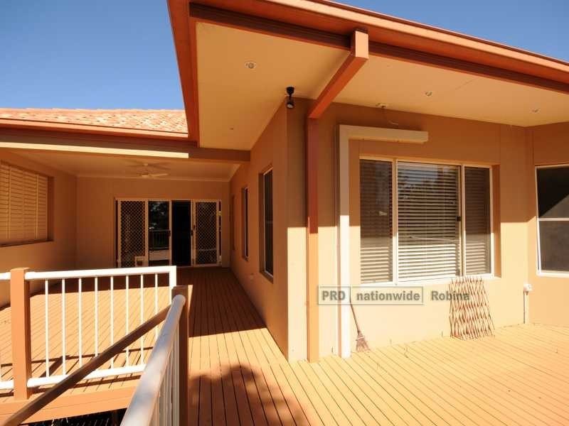 14 The Links, Robina QLD 4226