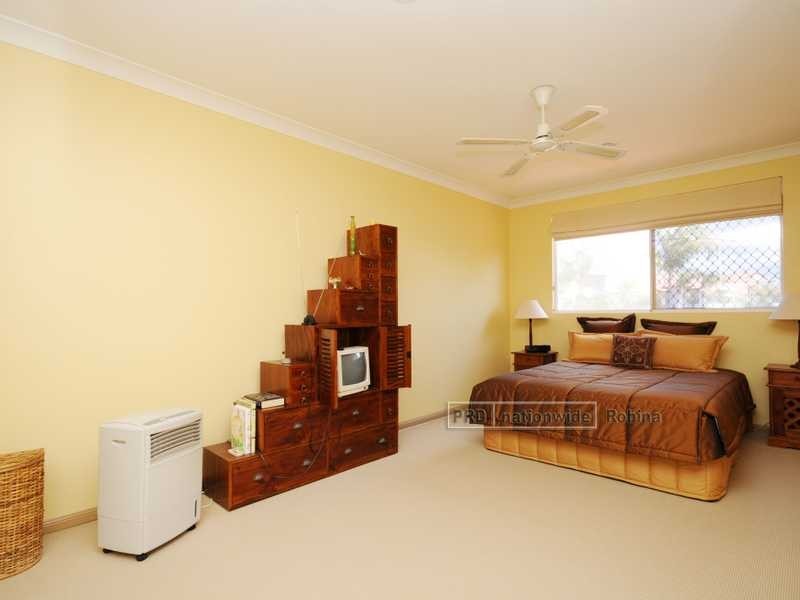 Unit 31/24 Ron Penhaligon Way, Robina QLD 4226