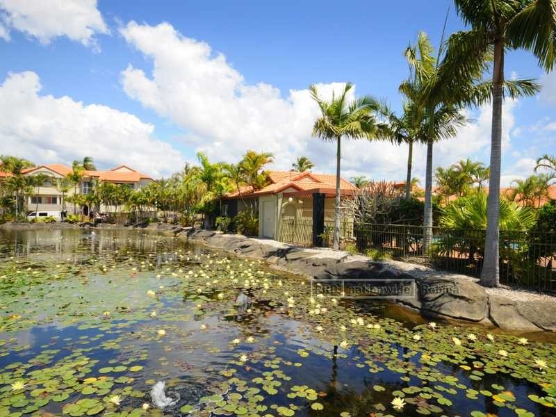 Unit 31/24 Ron Penhaligon Way, Robina QLD 4226
