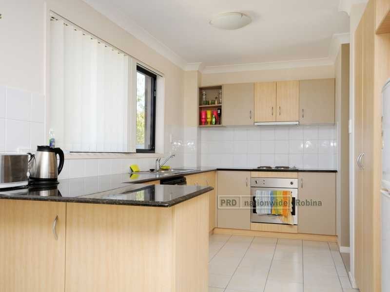 Unit 9/12 Geraldton Drive, Varsity Lakes QLD 4227