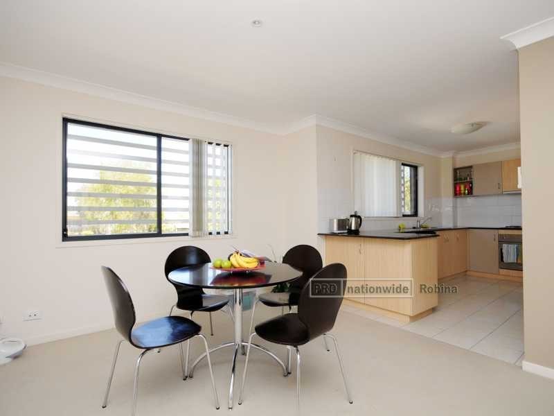 Unit 9/12 Geraldton Drive, Varsity Lakes QLD 4227