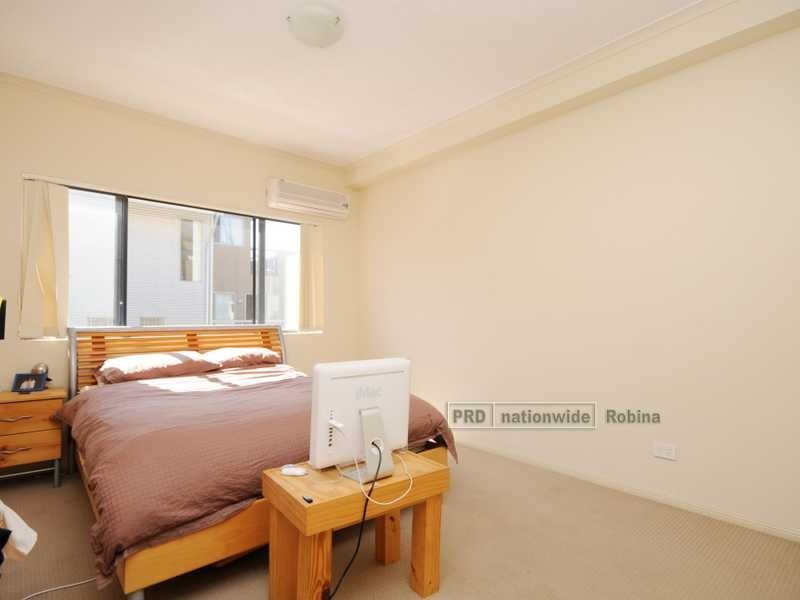 Unit 2/128 Varsity Parade, Varsity Lakes QLD 4227