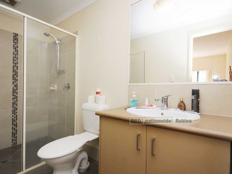 Unit 2/128 Varsity Parade, Varsity Lakes QLD 4227