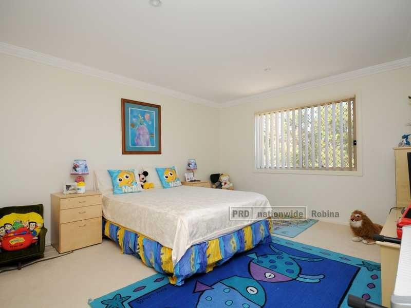 9 Mission Drive, Mudgeeraba QLD 4213